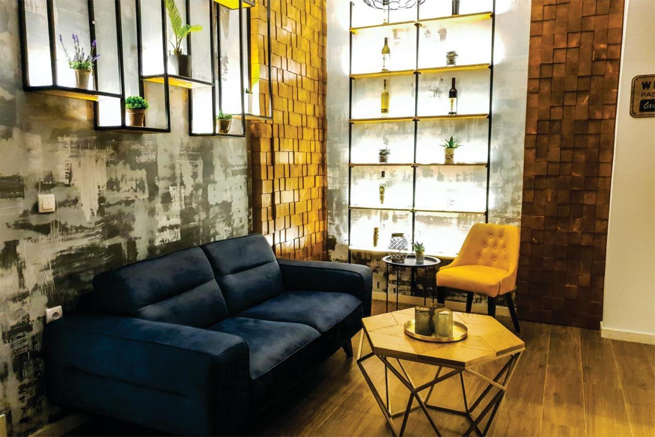Lacasa Apartments & Restaurant อุลซิน ภายนอก รูปภาพ