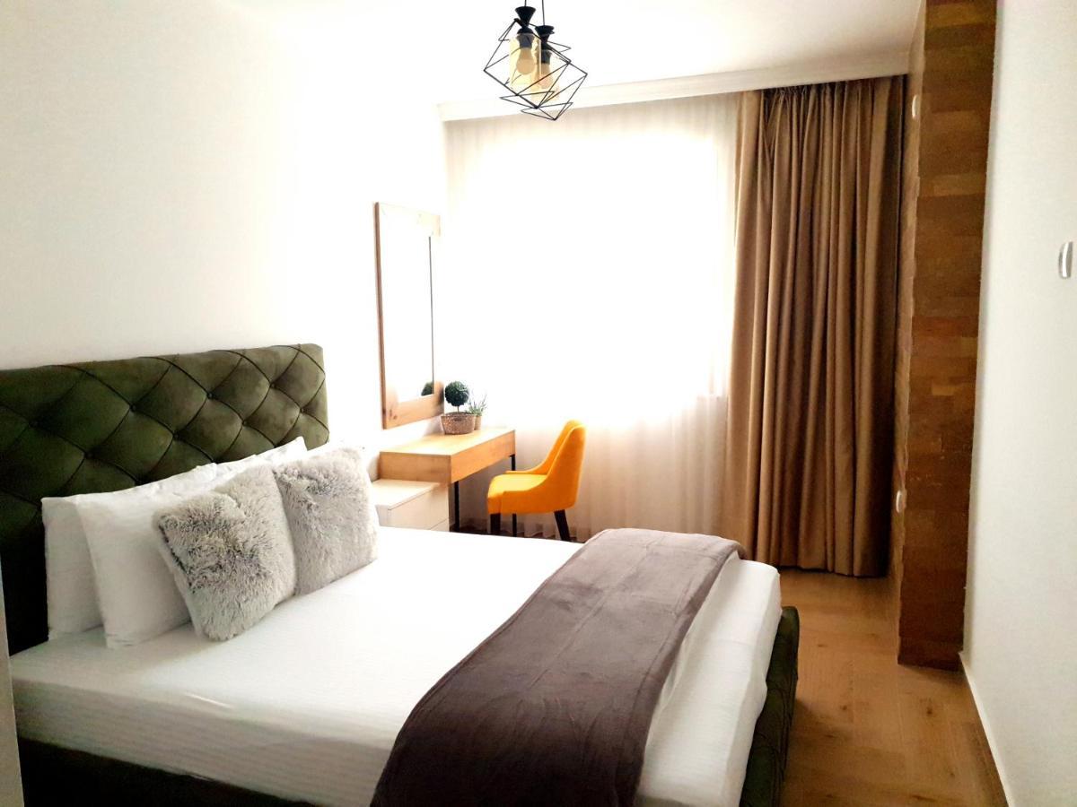 Lacasa Apartments & Restaurant อุลซิน ภายนอก รูปภาพ