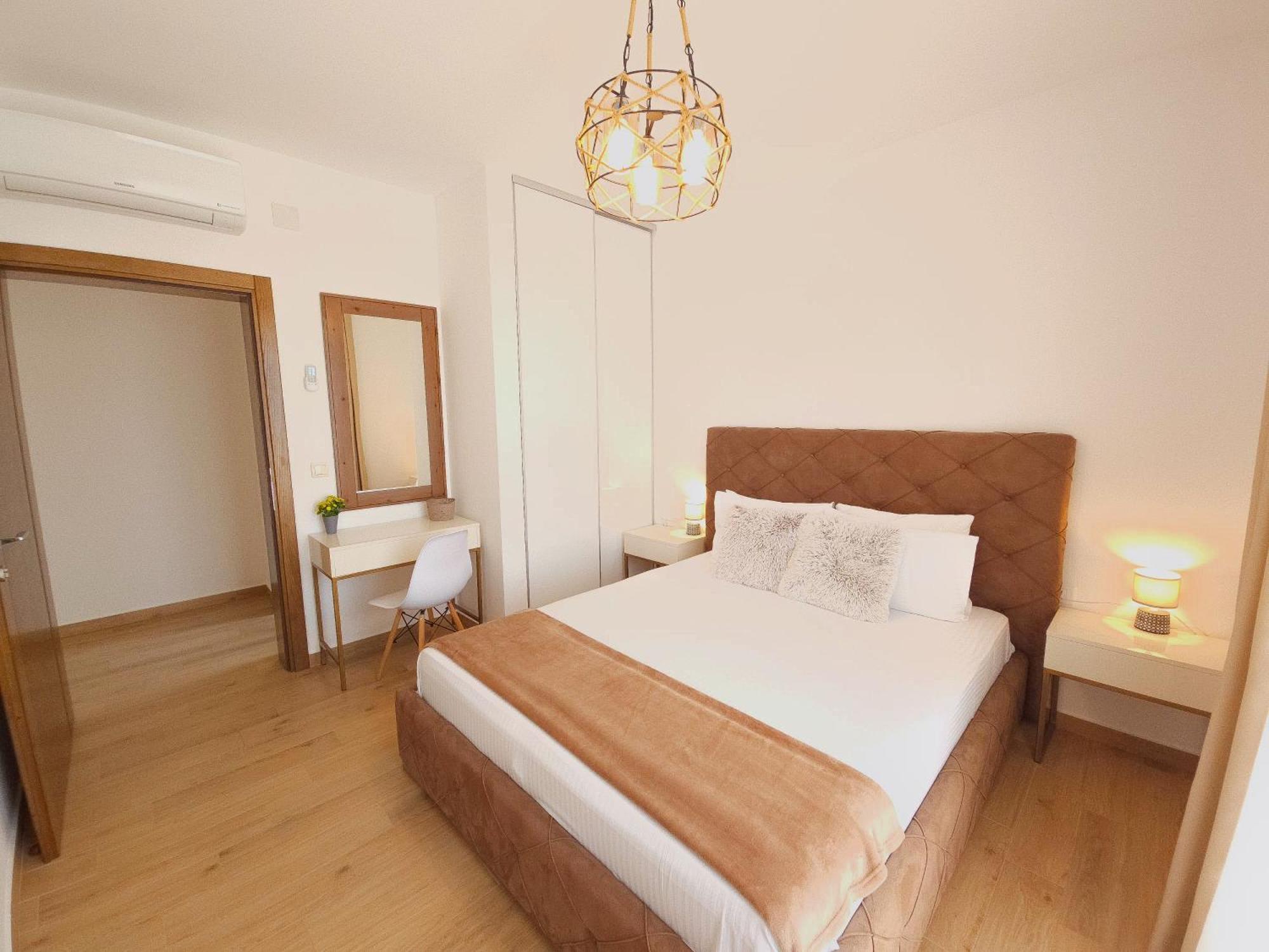 Lacasa Apartments & Restaurant อุลซิน ภายนอก รูปภาพ